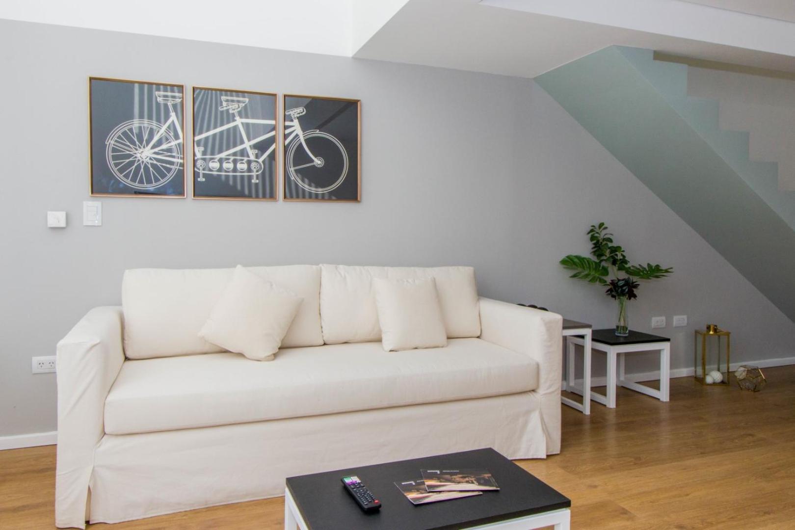 Gray Fox Apartments Deloqui อูซัวยา ภายนอก รูปภาพ