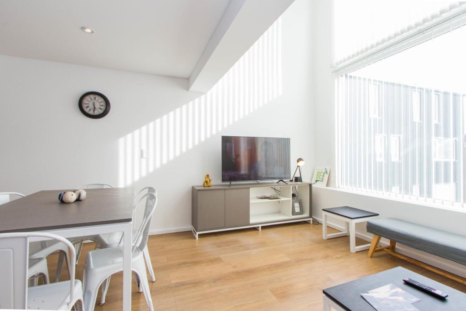 Gray Fox Apartments Deloqui อูซัวยา ภายนอก รูปภาพ