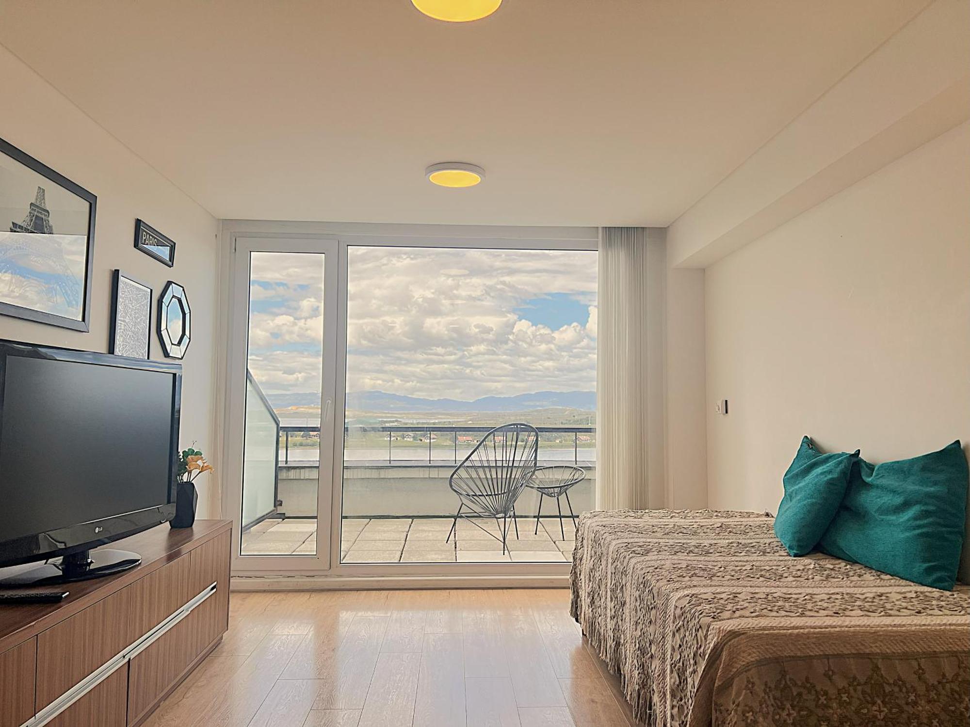 Gray Fox Apartments Deloqui อูซัวยา ภายนอก รูปภาพ